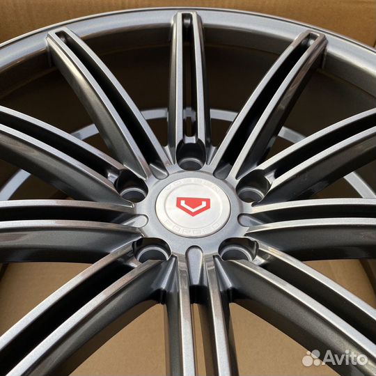 Диски новые 18 дюймов 5/114,3