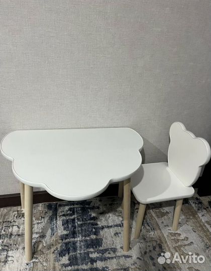 Детский стол и стул новый