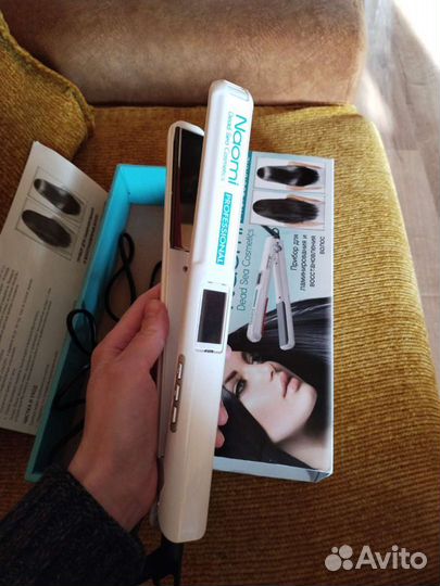 Стайлер утюжок Naomi для ламинирования