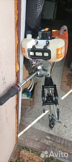 Лодочный мотор