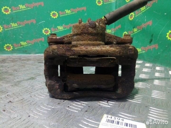 Суппорт передний правый Peugeot 307 хэтчбек 1.6