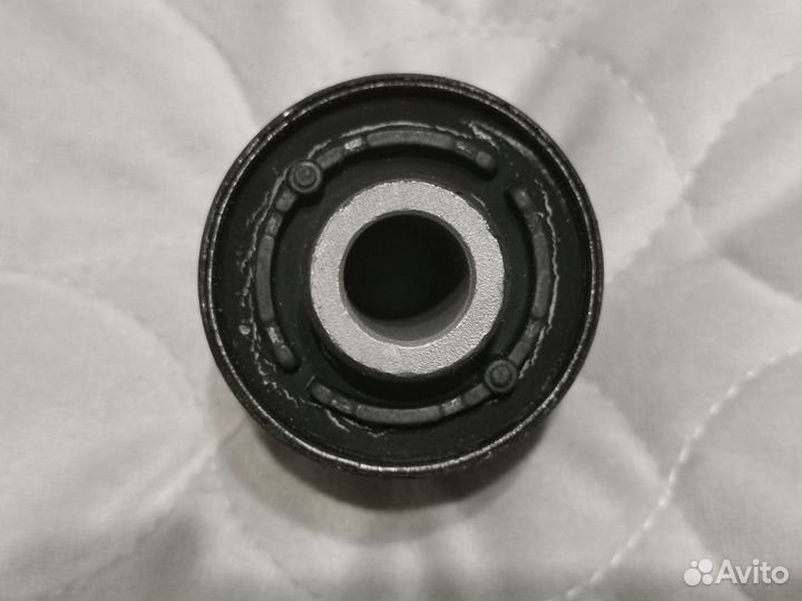 55215 2S000 Hyunday Сайлентблок заднего рычага