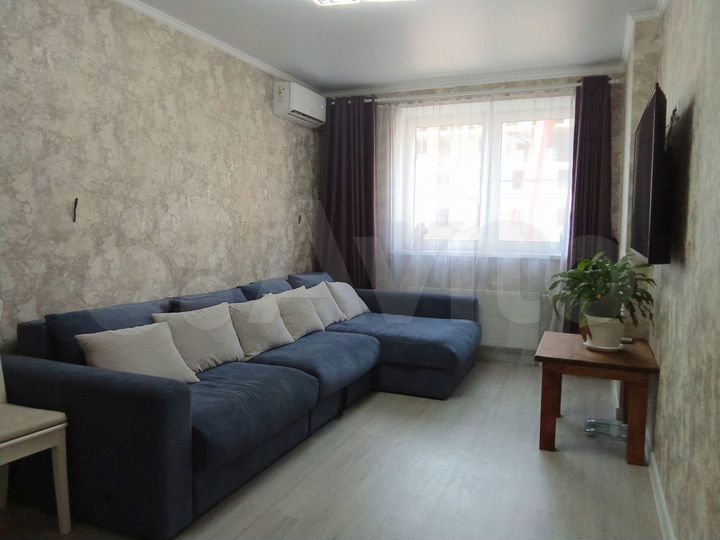 3-к. квартира, 72 м², 2/18 эт.