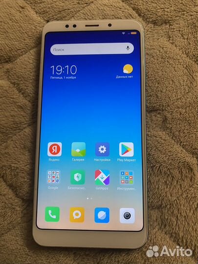 Xiaomi Redmi 5 Plus, 3/32 ГБ