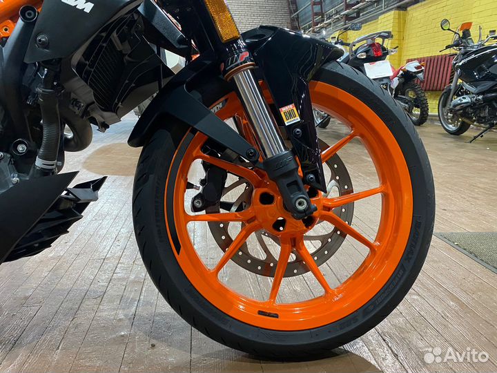 KTM duke390