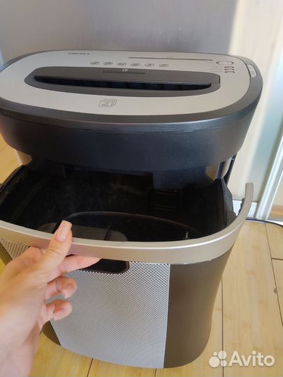 Шредер Уничтожитель бумаг