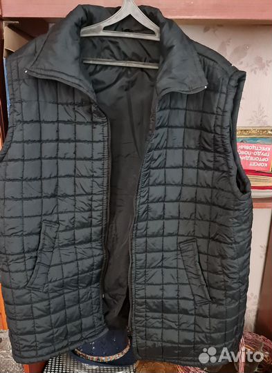 Жилетка утепленная 56-60.новая