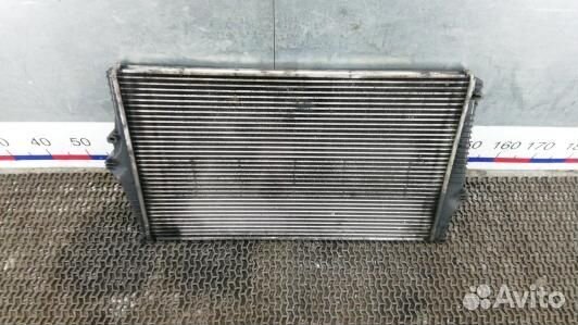 Радиатор интеркуллера volvo XC90 1 (8NT17KC01)