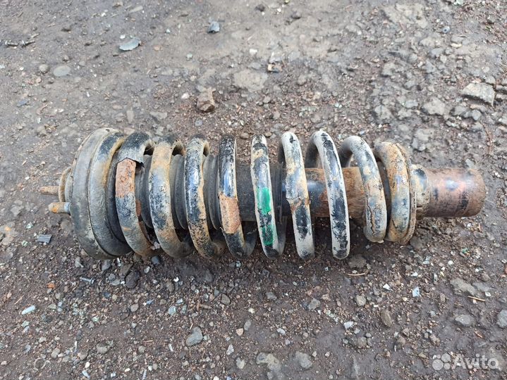 Стойка передняя на саненг Кайрон 2009г