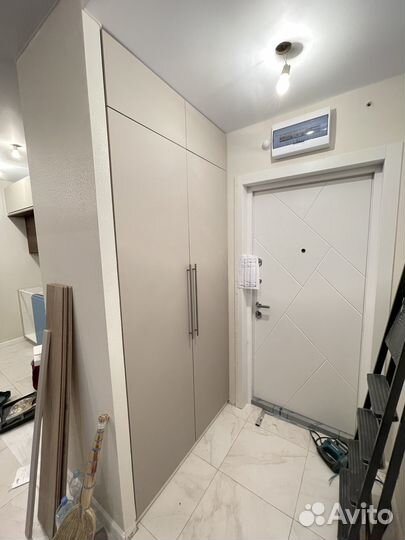 Встроенный шкаф