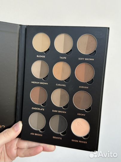 Anastasia Beverly Hills brow PRO palette