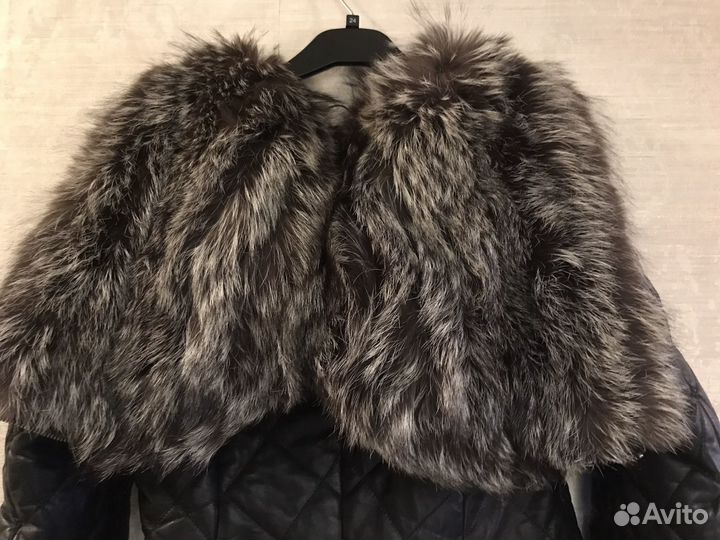 Кожаная куртка с натуральным мехом чернобурки