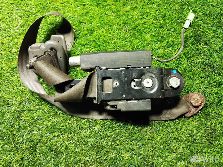 Передний правый ремень безопасности Chevrolet