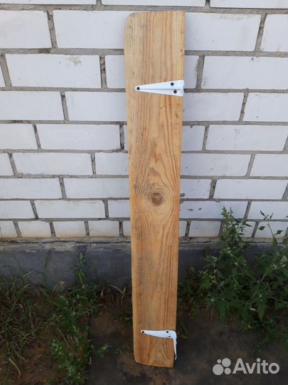 Полка на стену