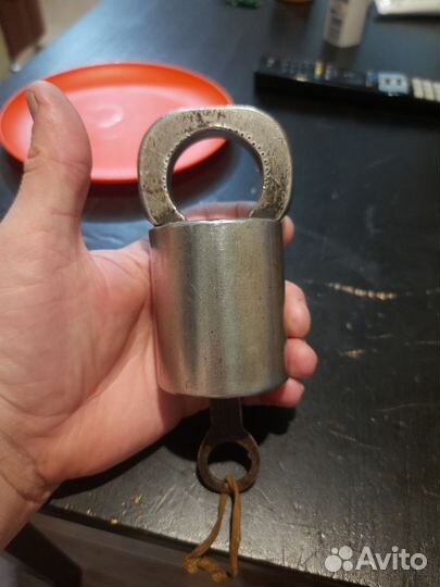 Замок навесной старинный