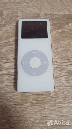 Mp3 плеер Apple iPod Nano 1GB