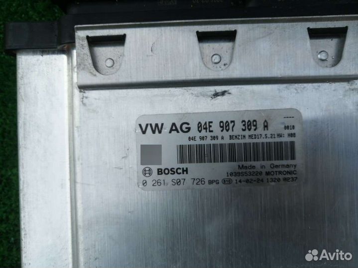 Блок управления двигателем 04E907309A Volkswagen G