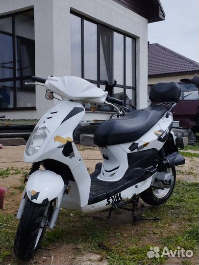 Скутер Сим Орбит