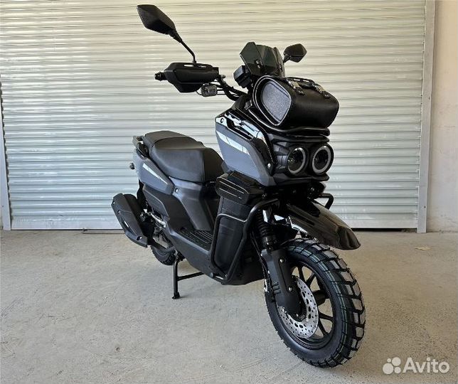 Скутер vector. колеса 120/70-12