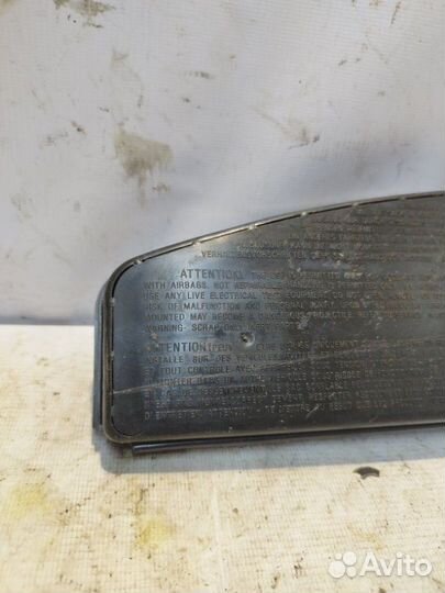 Подушка безопасности в сиденье передняя правая