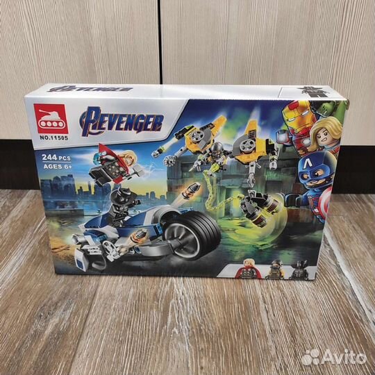 Конструктор Мстители : Атака на спортбайке