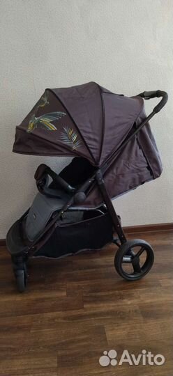 Коляска прогулочная Happy Baby Ultima V2 X4