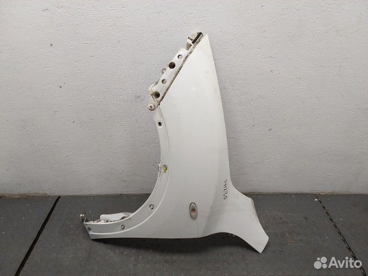 Крыло Nissan Juke, 2011