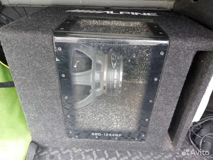 Автосабвуфер пассивный Alpine