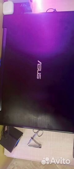 Ноутбук asus