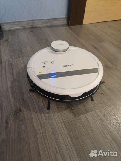 Робот пылесос deebot de55