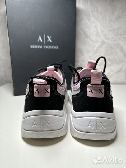 Кроссовки armani exchange женские 40