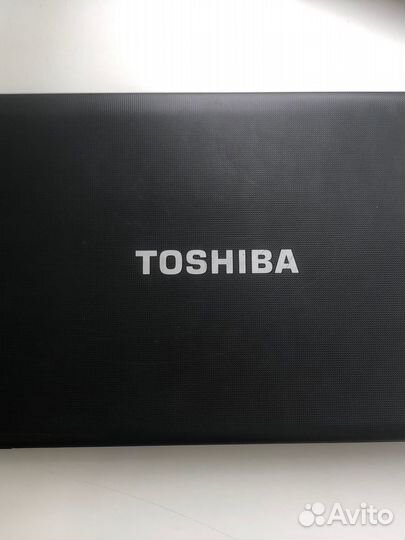 Ноутбук toshiba