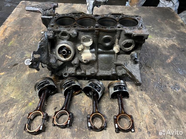 Блок двигателя Toyota Corolla E101 4EFE 1993