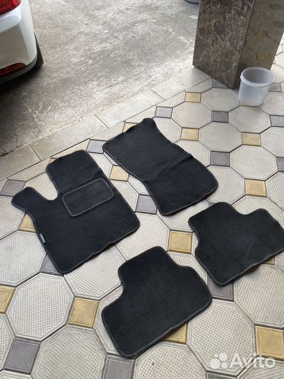 Полики на приору