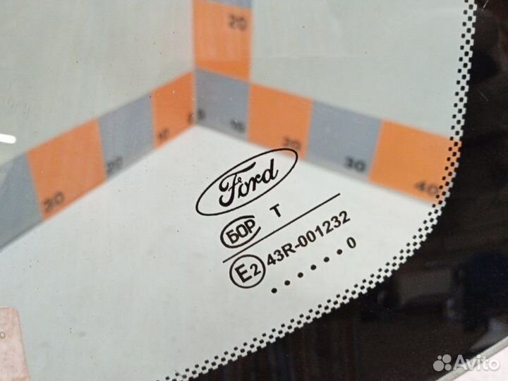 Стекло глухое зад. правое Ford Focus 2 2005-2011