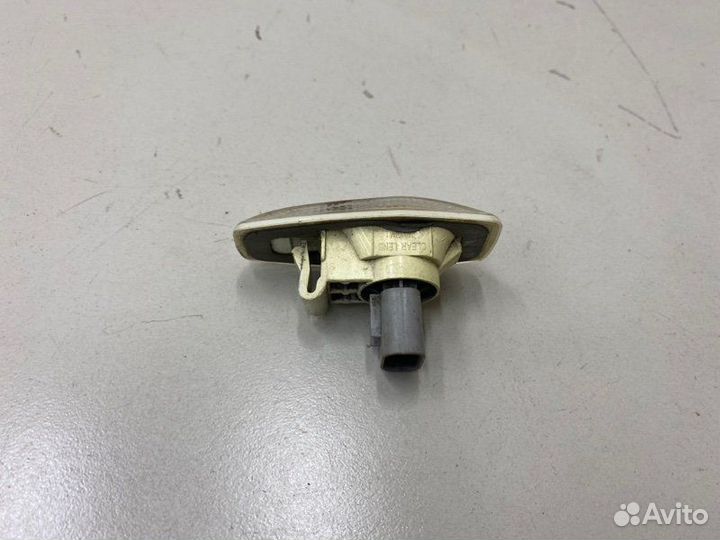 Повторитель поворота в крыло Hyundai Getz TB