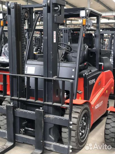 Аренда вилочных погрузчиков