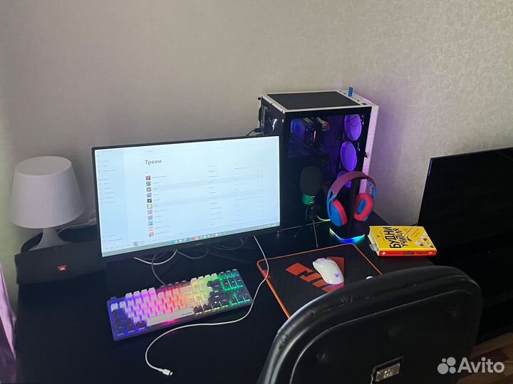 Стол компьютерный IKEA