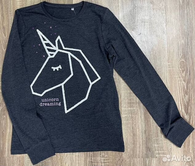 Лонгслив новый C&A