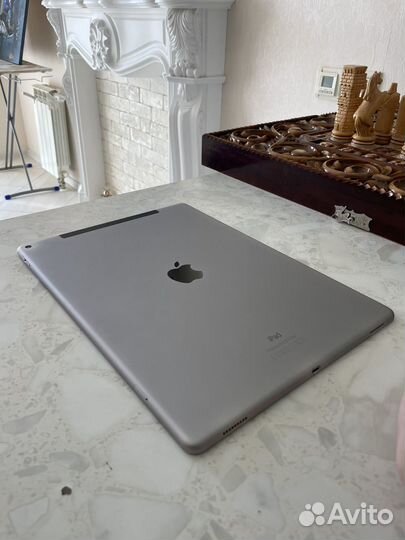 iPad pro 12.9 1 поколения