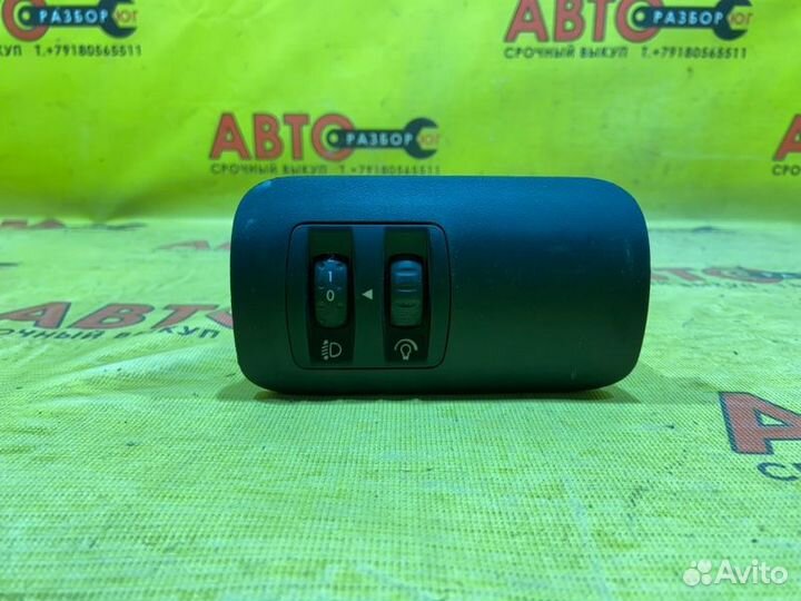 Блок управления светом Renault Megane 2 рейст F4R