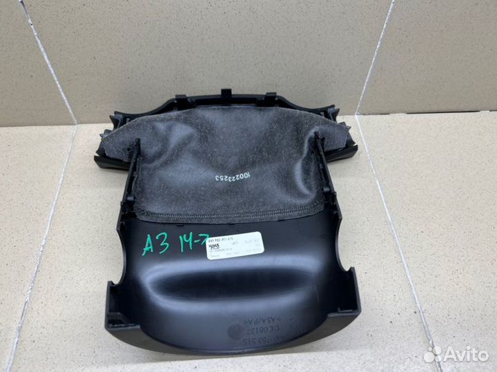 Кожух рулевой колонки Audi A3 8V czca 2014