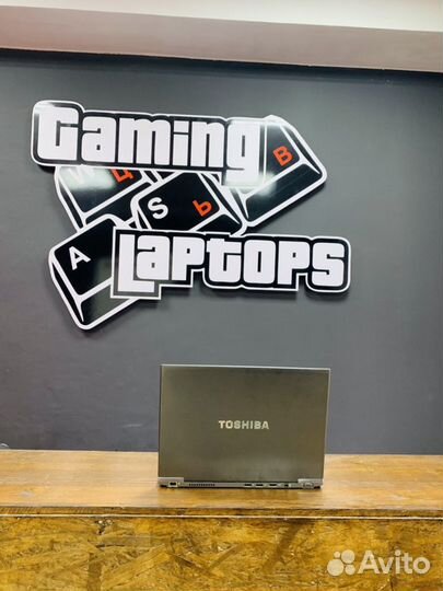 Ноутбук бу / Ноутбук для учёбы / Toshiba