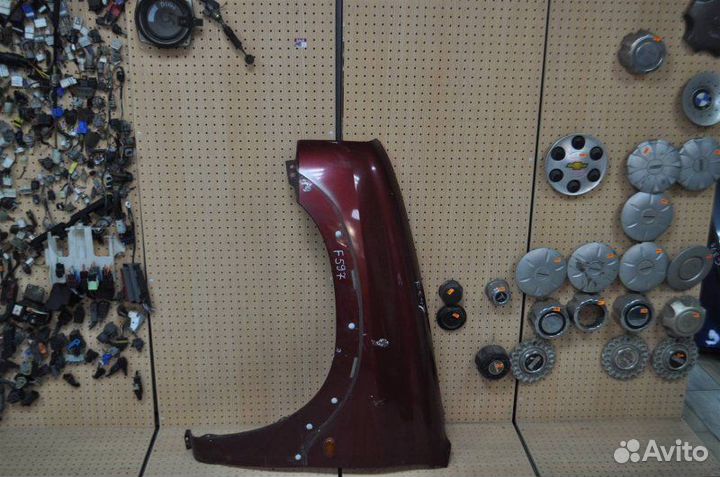 Крыло переднее левое Suzuki Grand Vitara TB03 G16B