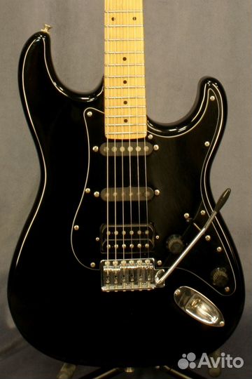 Fender Stratocaster STM-60M