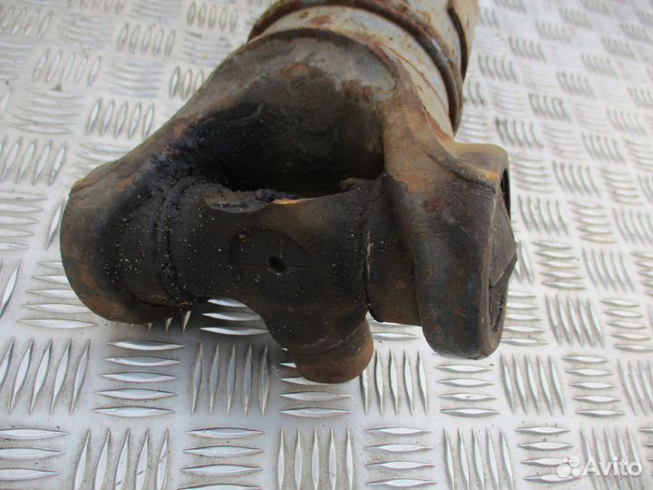 Карданный вал Scania 1758625