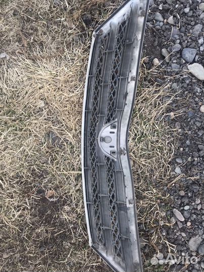 Решетка радиатора toyota allion