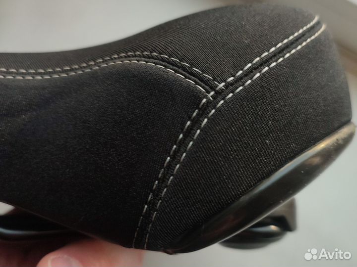 Седло для велосипеда комфортное