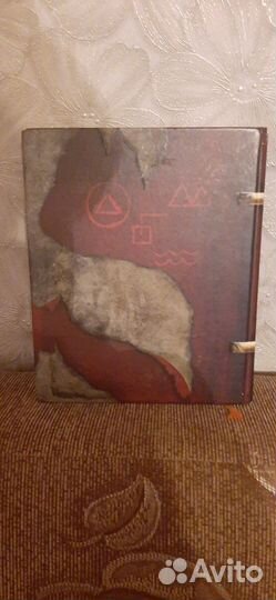 Продаю книгу