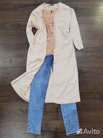 Фирменная одежда комплектом 46